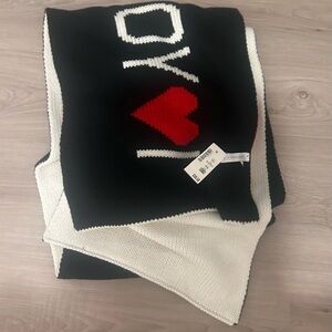 Black and White Aeropostale Knit Scarf with Red Heart